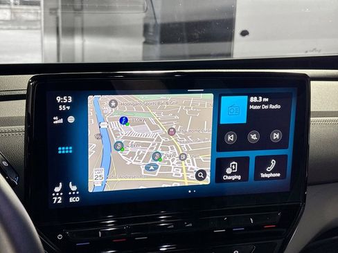 Certified 2024 Volkswagen ID.4 Standard image 17