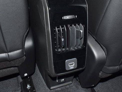 New 2026 Jeep Compass Latitude image 26