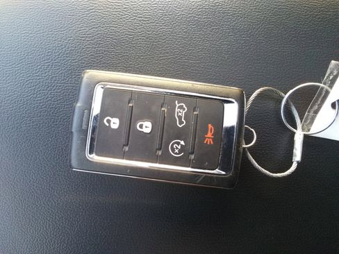 Used 2024 Jeep Grand Cherokee Limited image 34