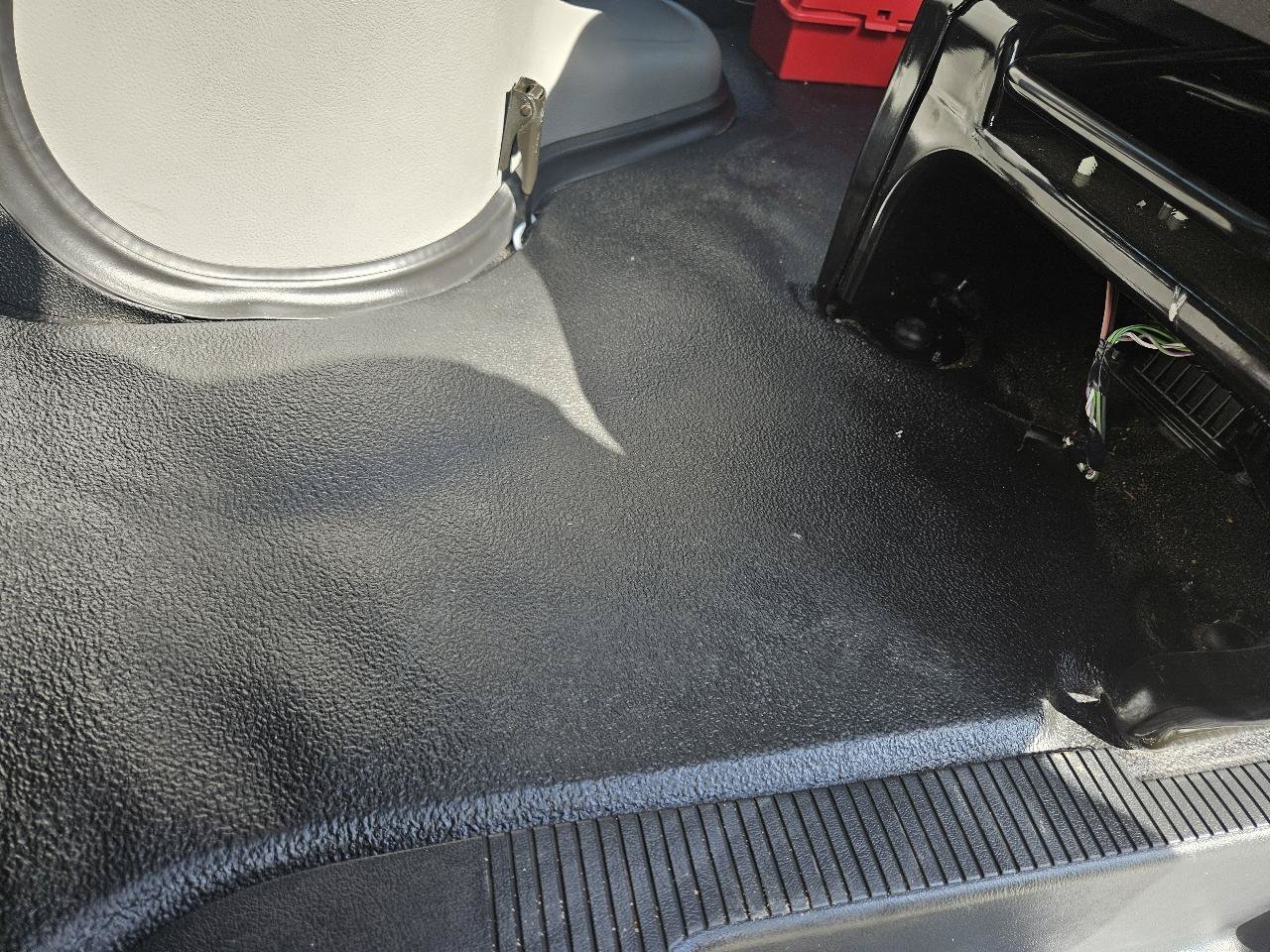 Used 2024 Ford E-350 and Econoline 350 Super Duty w/ Power Windows & Locks Group RWD image 36
