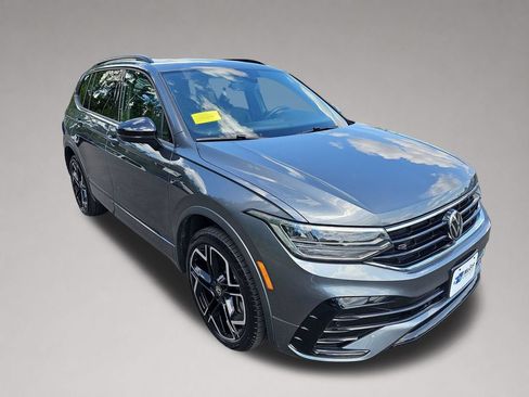 Used 2024 Volkswagen Tiguan SE R-Line AWD/4WD image 1