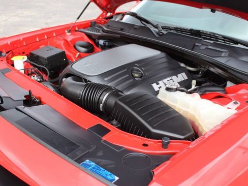 Used 2023 Dodge Challenger R/T w/ Plus Package RWD image 18