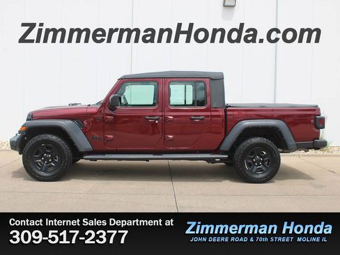 Used 2021 Jeep Gladiator Sport w/ Trailer Tow Package AWD/4WD image 22