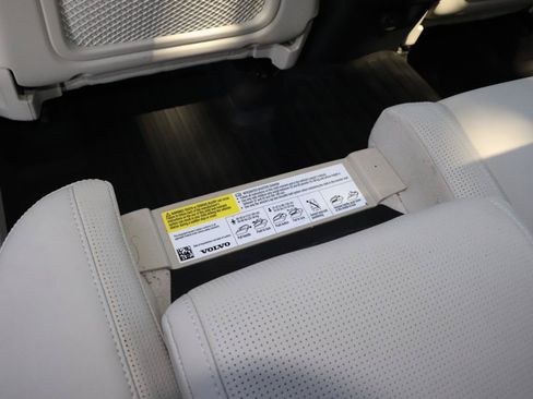 Used 2021 Volvo XC60 T5 Inscription w/ Protection Package Premier FWD image 34