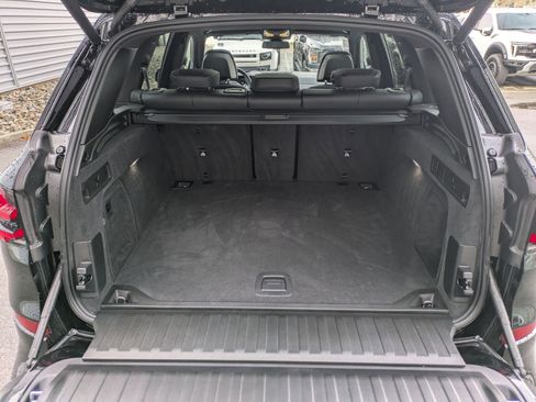 Used 2025 BMW X5 M60i image 30