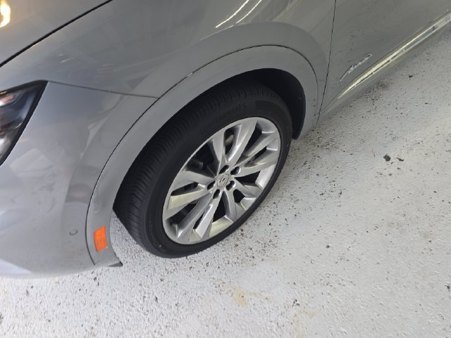 Certified 2023 Buick Envision Avenir AWD/4WD image 9