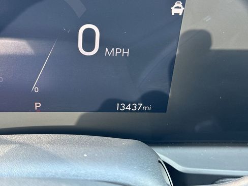 Certified 2024 Buick Envista Sport Touring w/ Convenience I Package image 12