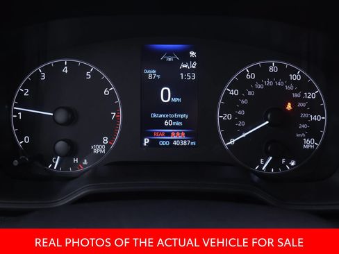 Certified 2023 Toyota Corolla Cross LE w/ Moonroof Package AWD/4WD image 8