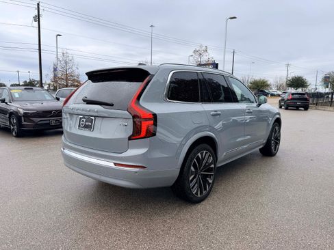 New 2026 Volvo XC90 T8 Plus image 6