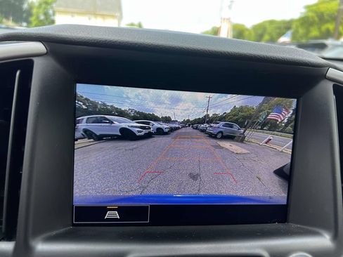 Used 2024 GMC Terrain AT4 AWD/4WD image 27