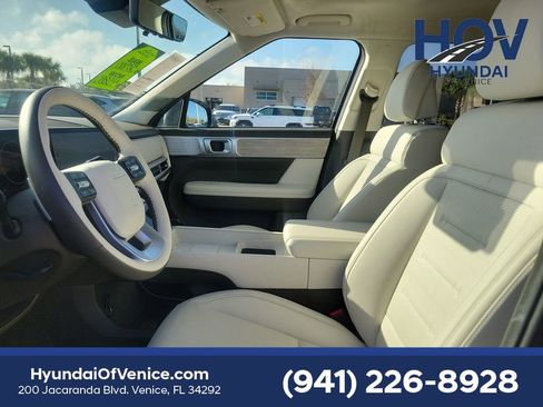 Used 2025 Hyundai Santa Fe Calligraphy AWD/4WD image 25