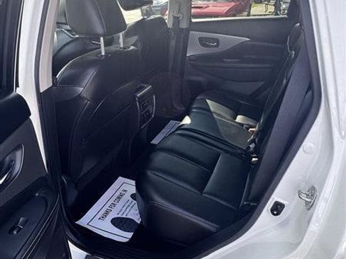 Used 2022 Nissan Murano SL FWD image 12