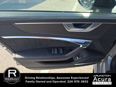 Used 2023 Audi RS 6 AWD/4WD image 8