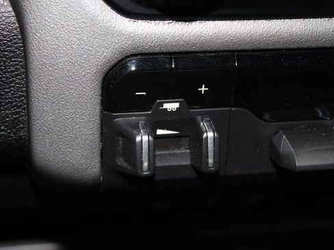 Used 2024 RAM 2500 Big Horn image 44