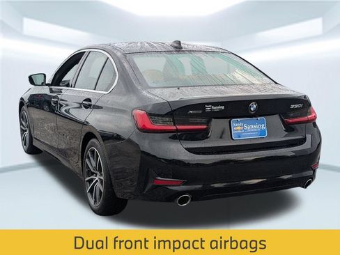 Used 2020 BMW 330i xDrive Sedan w/ Premium Package AWD/4WD image 4