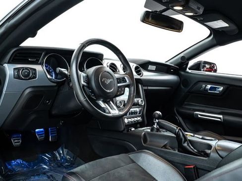 Used 2016 Ford Mustang GT Premium RWD image 18
