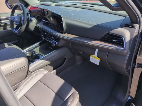 New 2026 Chevrolet Tahoe Premier w/ Sun And Tow Package image 30