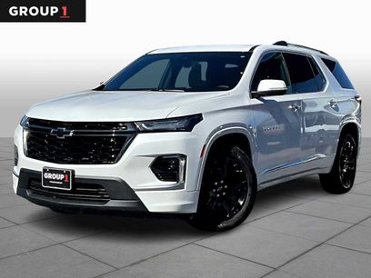 Used 2023 Chevrolet Traverse Premier