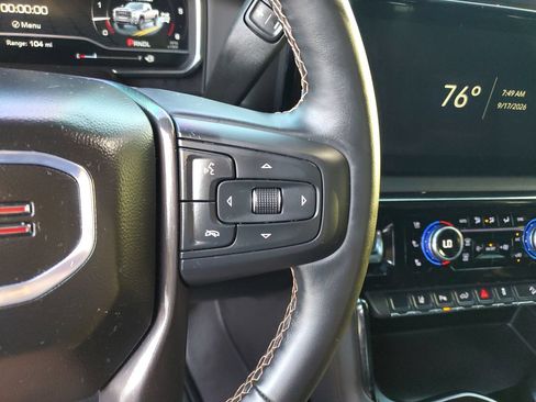 Used 2025 GMC Sierra 2500 AT4 w/ AT4 Premium Plus Package AWD/4WD image 28