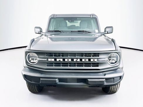 Used 2025 Ford Bronco Big Bend image 2