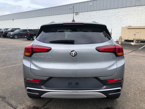 Used 2023 Buick Encore GX Essence w/ Experience Buick Package FWD image 4