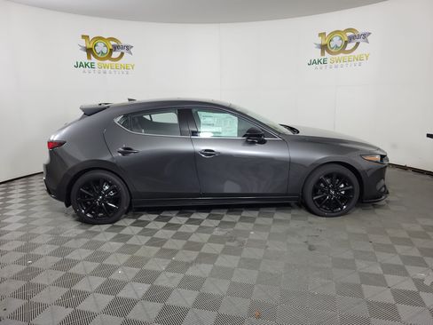 New 2026 MAZDA MAZDA3 Hatchback w/Premium Plus Pkg AWD/4WD image 10