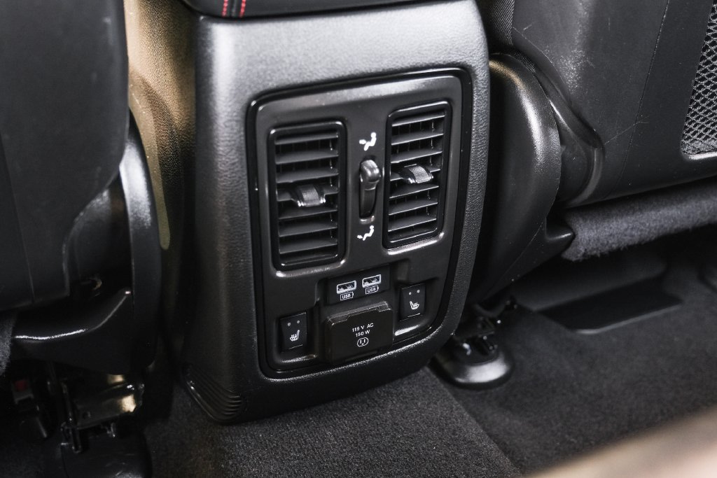 Used 2025 Dodge Durango R/T AWD/4WD image 42