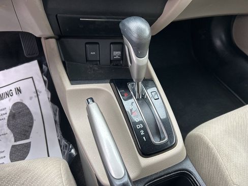 Used 2013 Honda Civic LX image 11
