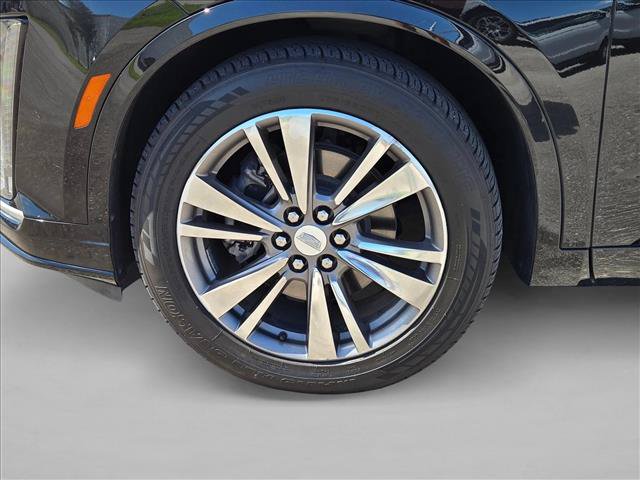 Used 2021 Cadillac XT6 Premium Luxury FWD image 8