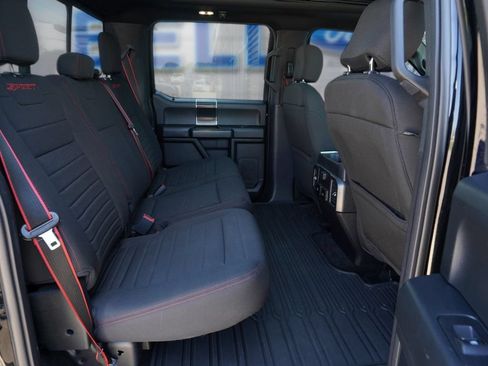 Used 2018 Ford F150 XLT w/ Equipment Group 302A Luxury AWD/4WD image 31