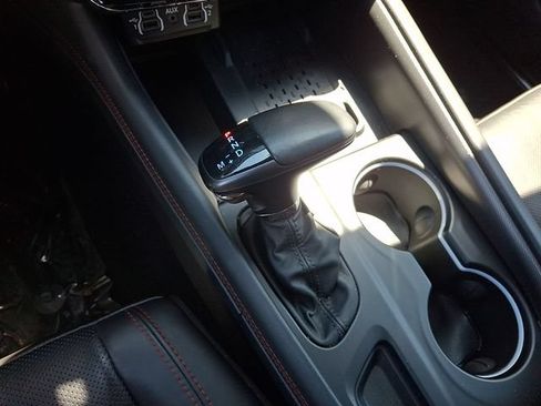 Used 2025 Dodge Durango GT AWD/4WD image 18