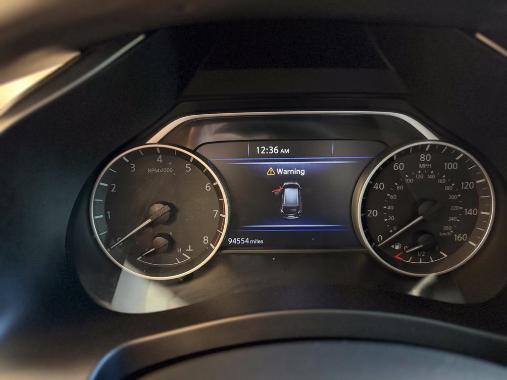 Used 2022 Nissan Murano S AWD/4WD image 14