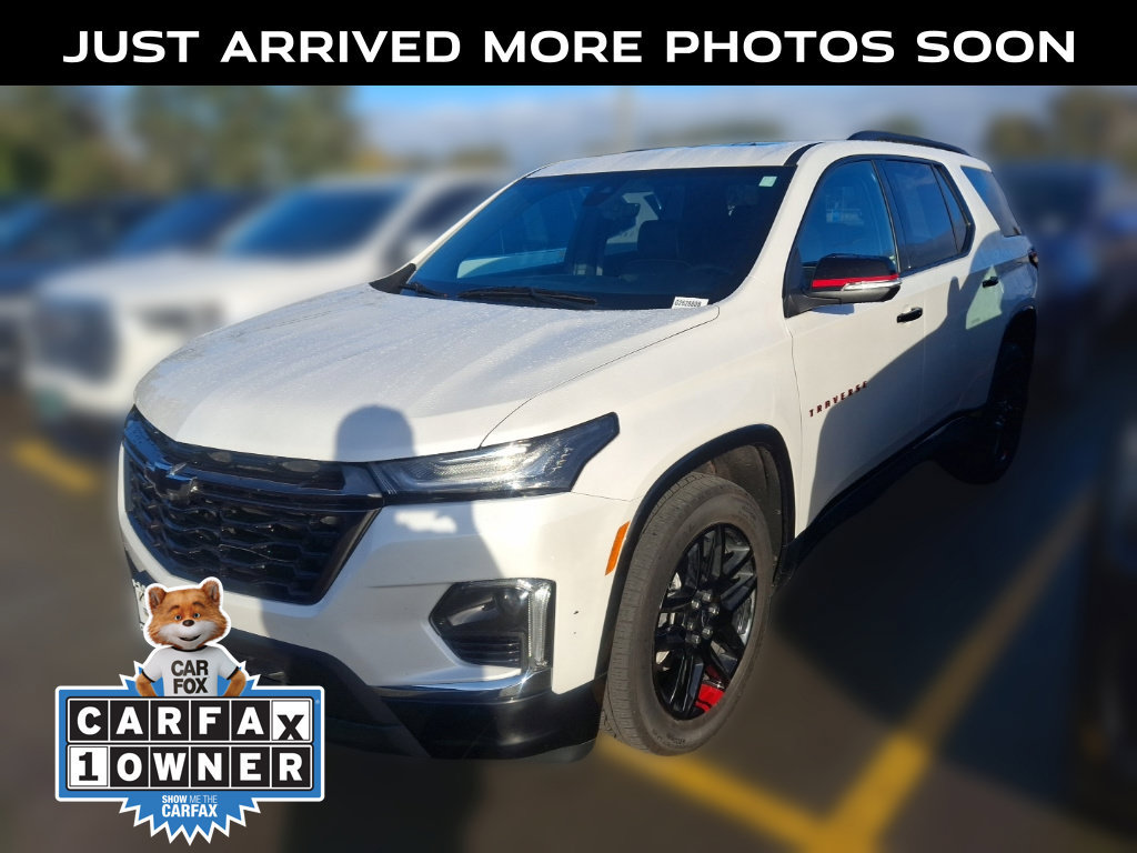 Used 2022 Chevrolet Traverse Premier w/ Redline Edition FWD image 1