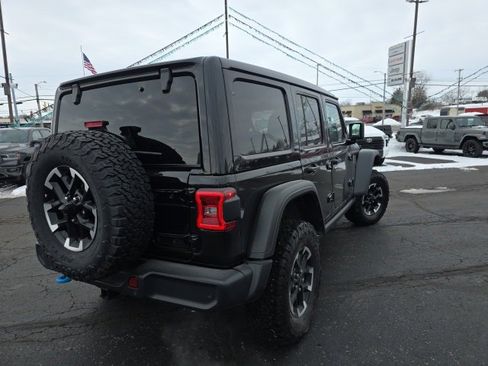 Used 2025 Jeep Wrangler Unlimited Rubicon 4xe w/ Safety Group image 7