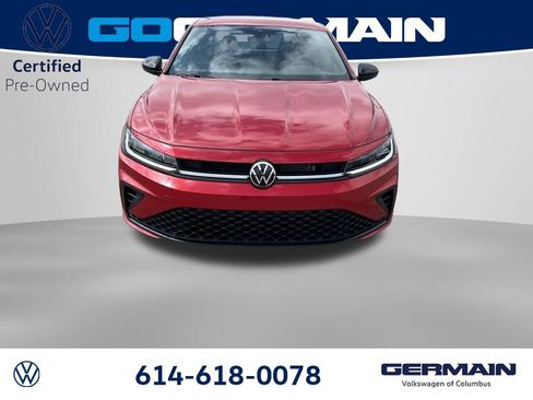 Used 2025 Volkswagen Jetta Sport image 12