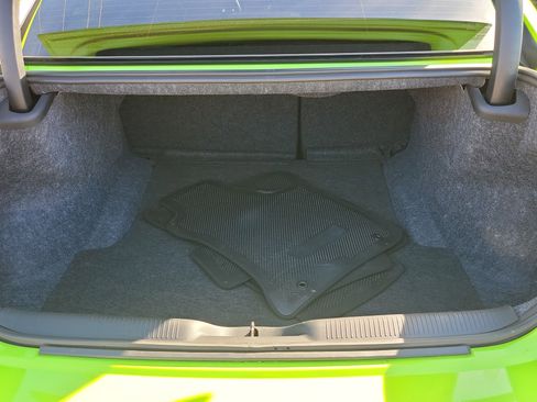 Used 2023 Dodge Charger R/T w/ Plus Group image 9