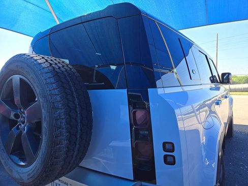 Used 2024 Land Rover Defender 110 S image 4