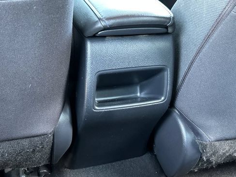 Used 2020 Toyota Corolla SE FWD image 17