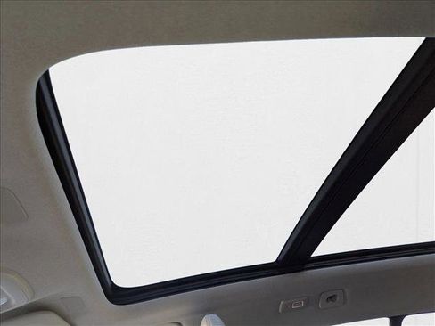 New 2026 Volvo XC40 B5 Plus w/ Protection Package Premier image 5