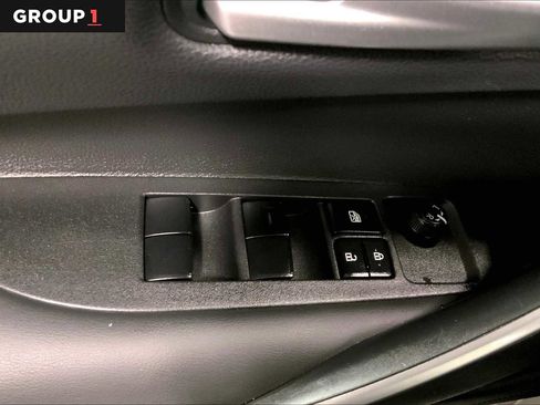 Certified 2022 Toyota Corolla SE image 34