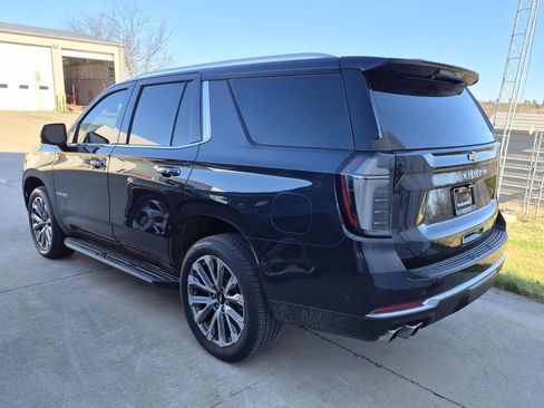 Used 2025 Chevrolet Tahoe High Country w/ Sun And Tow Package image 4