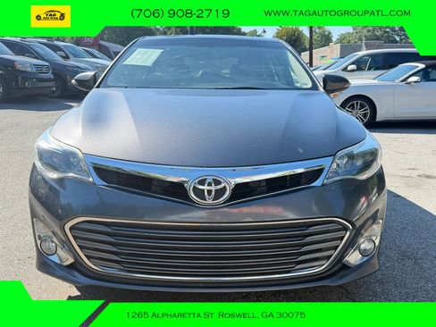 Used 2015 Toyota Avalon Limited FWD image 2