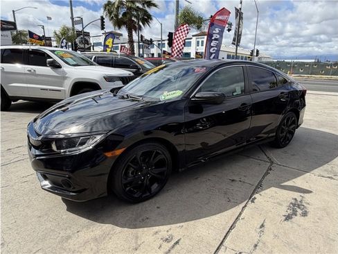 Used 2020 Honda Civic Sport image 9