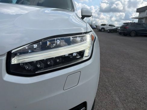 Certified 2023 Volvo XC90 B6 Plus w/ Protection Package AWD/4WD image 8