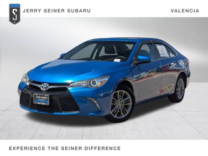 Used 2017 Toyota Camry SE w/ Moonroof Package