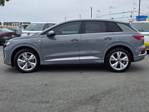 Used 2023 Audi Q4 e-tron Prestige w/ 20" Wheel Package AWD/4WD image 33