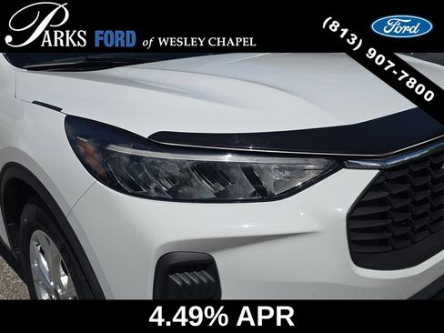 Used 2023 Ford Escape Active w/ Tech Pack #1 FWD image 8