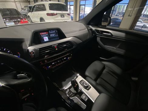 Used 2019 BMW X3 sDrive30i image 8