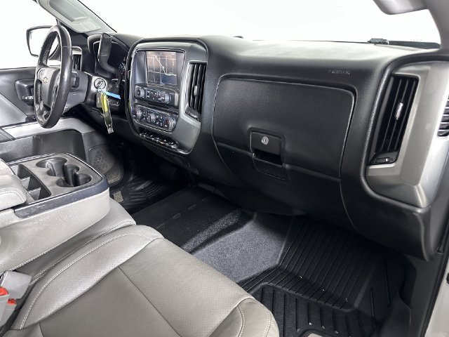 Used 2018 Chevrolet Silverado 1500 LT w/ All Star Edition AWD/4WD image 30