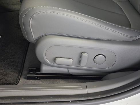 New 2026 Hyundai Ioniq 5 SEL AWD/4WD image 20